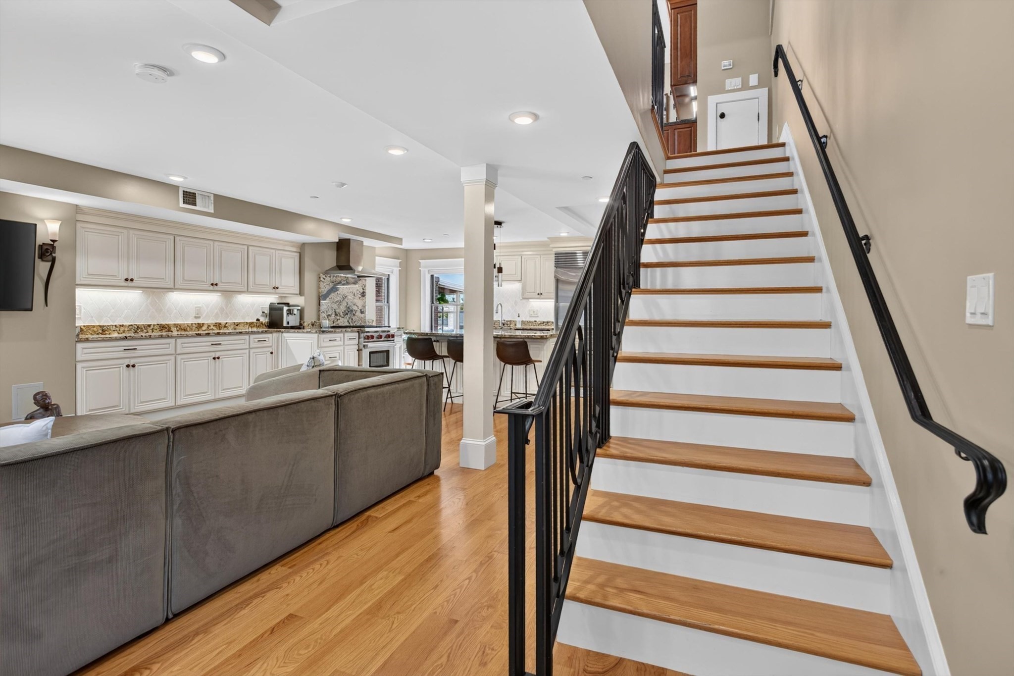 30 Mt. Vernon Street # 3 Property Photo 17