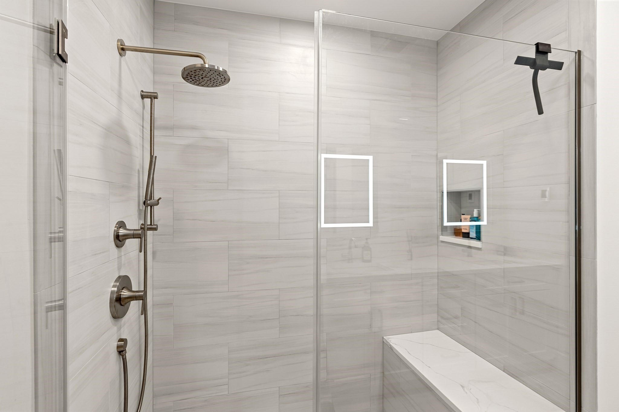 16 Franklin Street # 1302 Property Photo 13