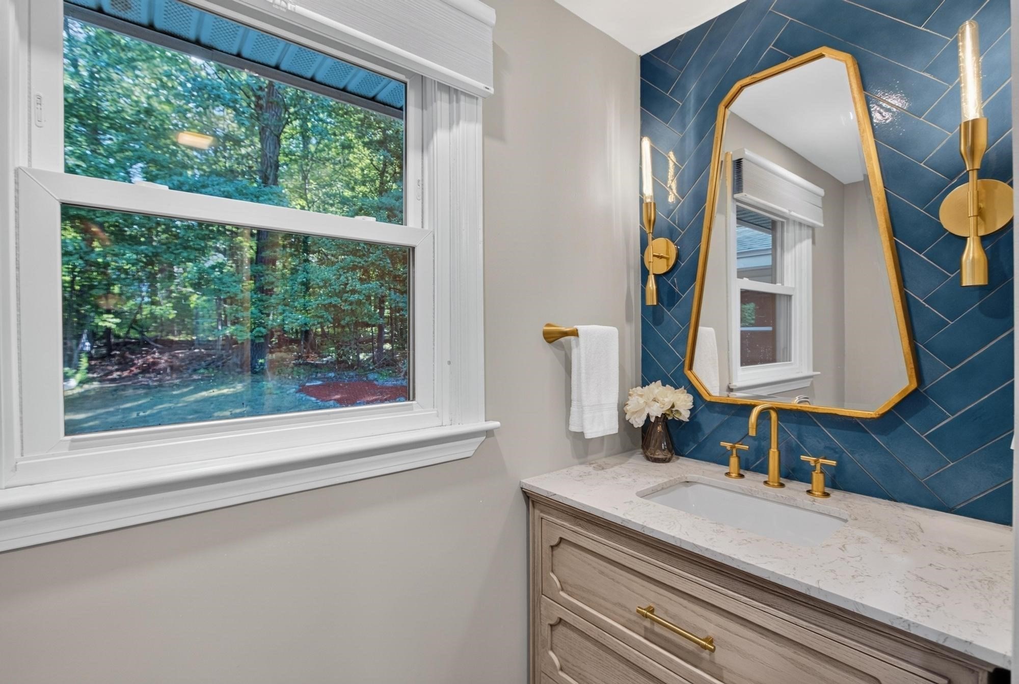 2 Blossom Dr Property Photo 15