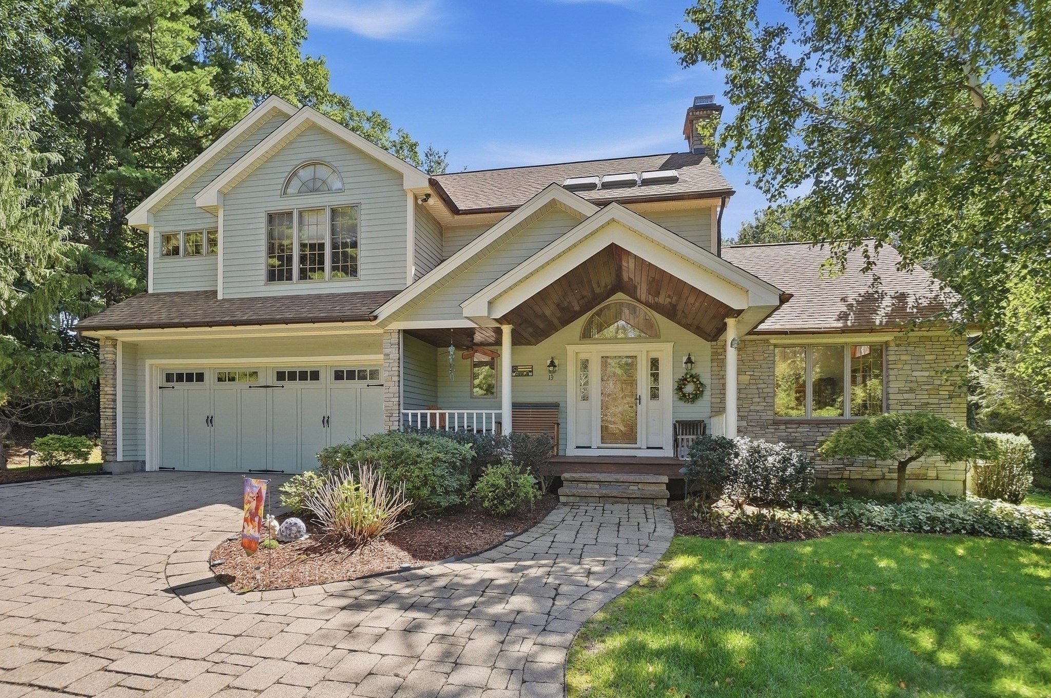 13 Woodland Drive Property Photo 1