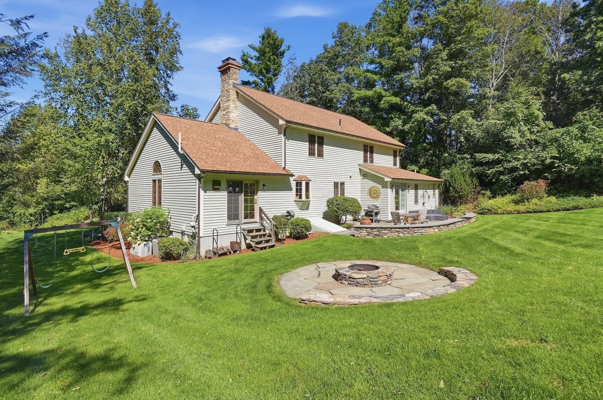 13 Woodland Drive Property Photo 38