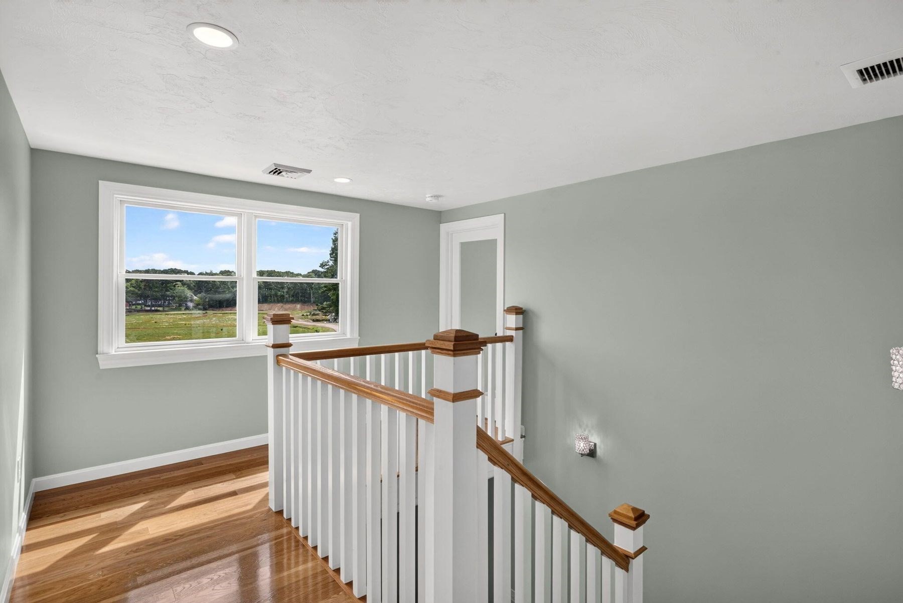 4 Aarons Way Property Photo 24