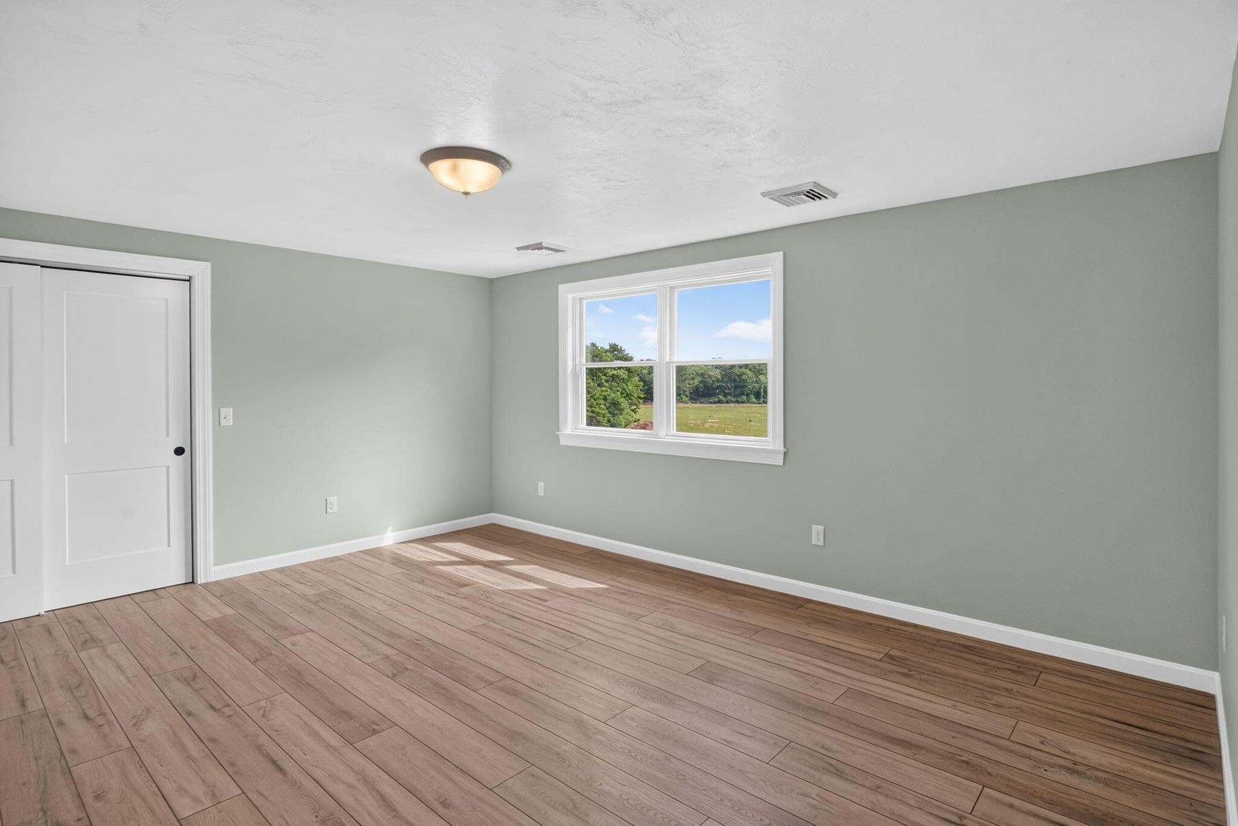 4 Aarons Way Property Photo 26