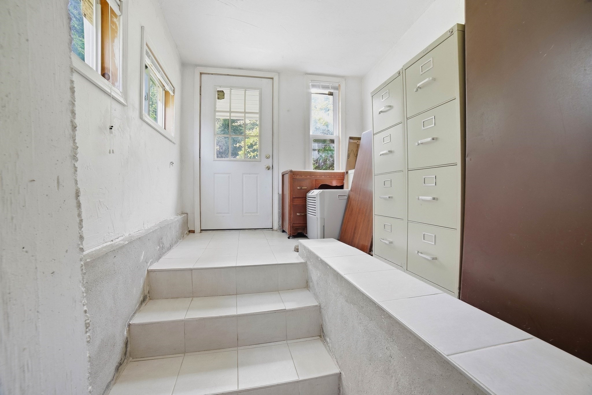550 Sunderland Road Property Photo 23
