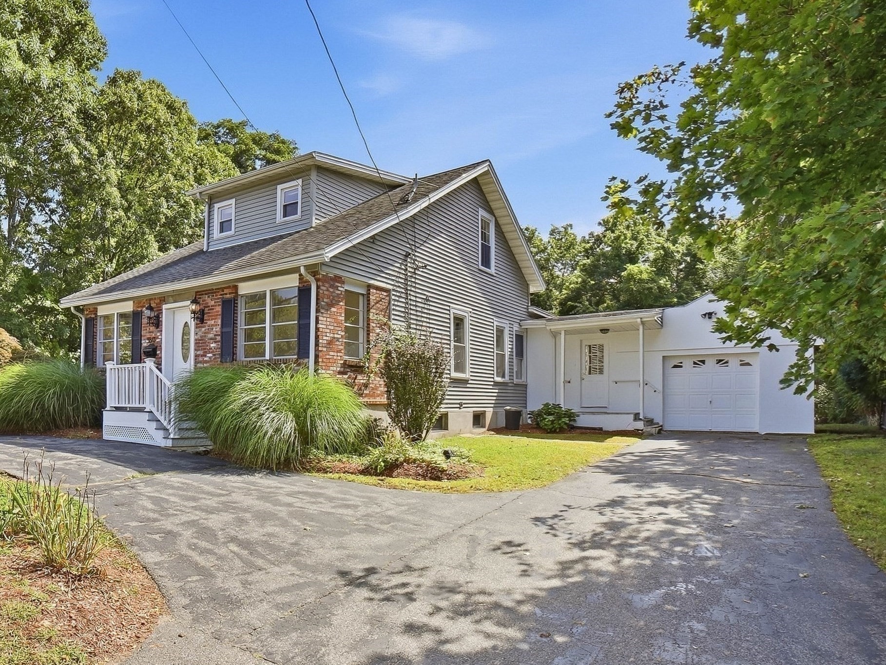 550 Sunderland Road Property Photo 25