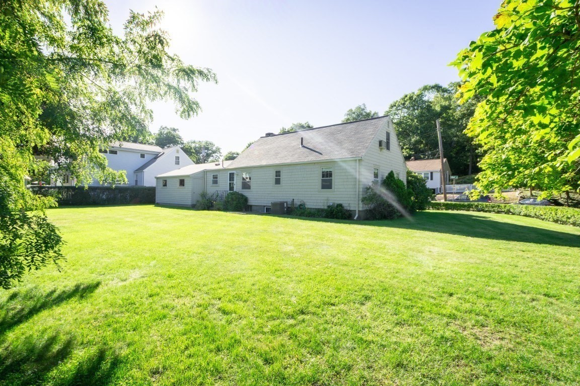 6 Albert St Property Photo 2