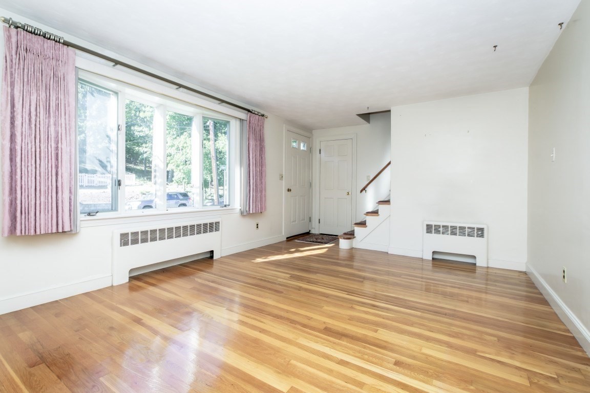 6 Albert St Property Photo 4