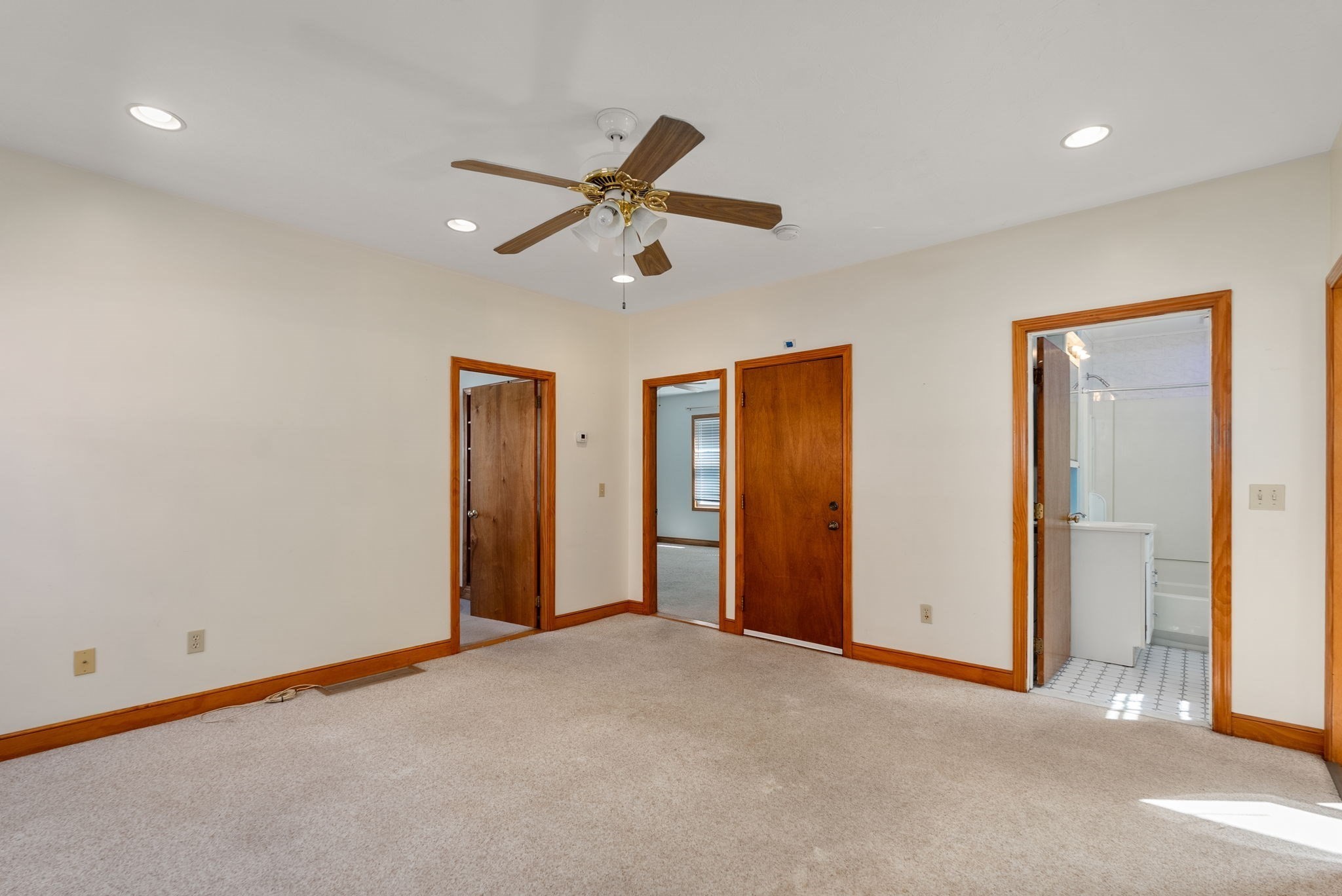 3 School Street Property Photo 9