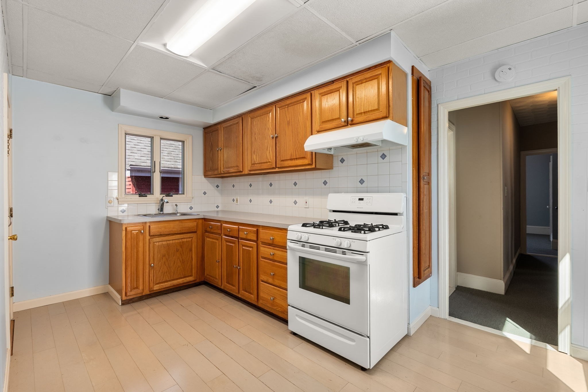 3 School Street Property Photo 15