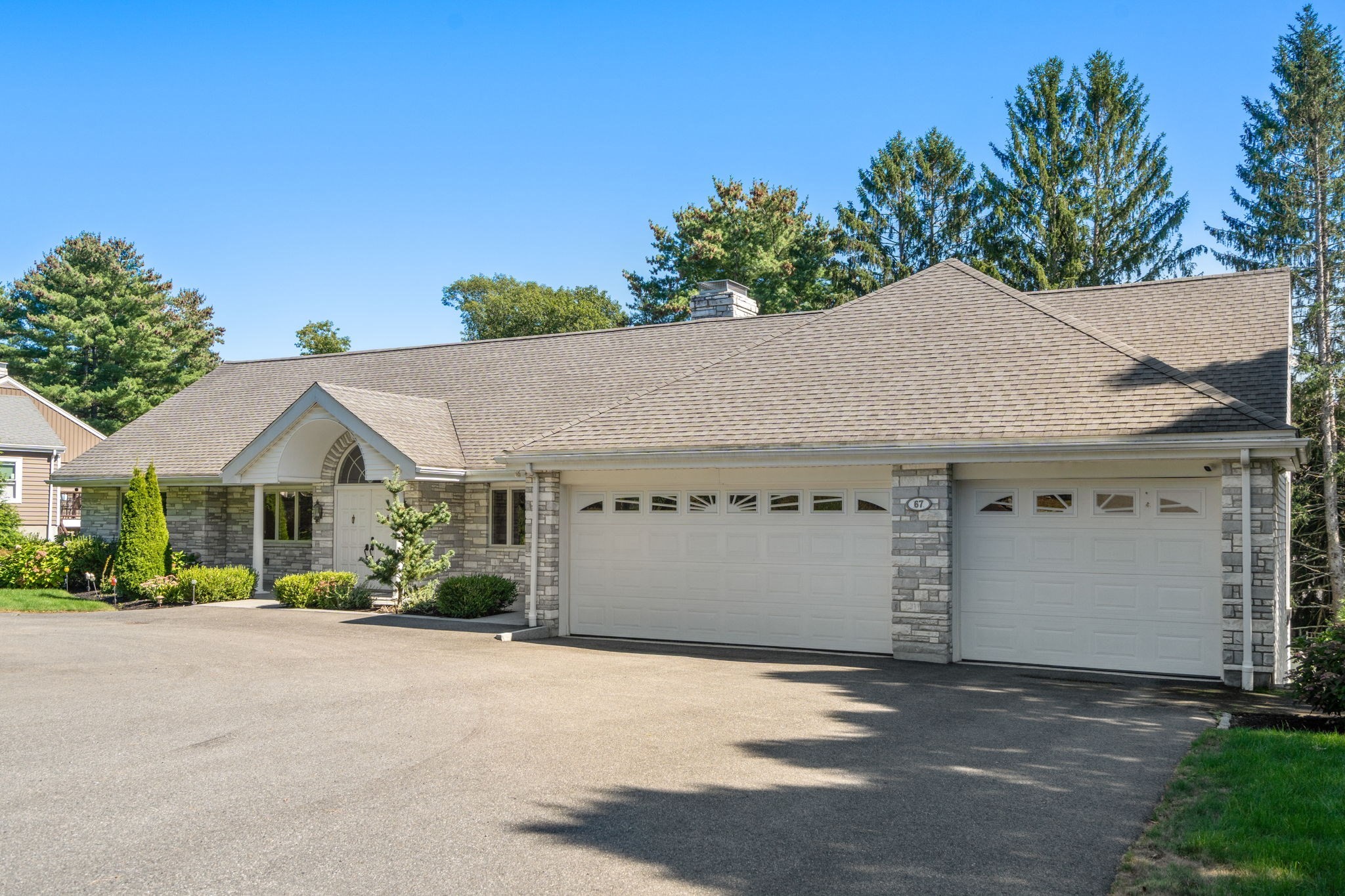 67 Crestview Road Property Photo 2