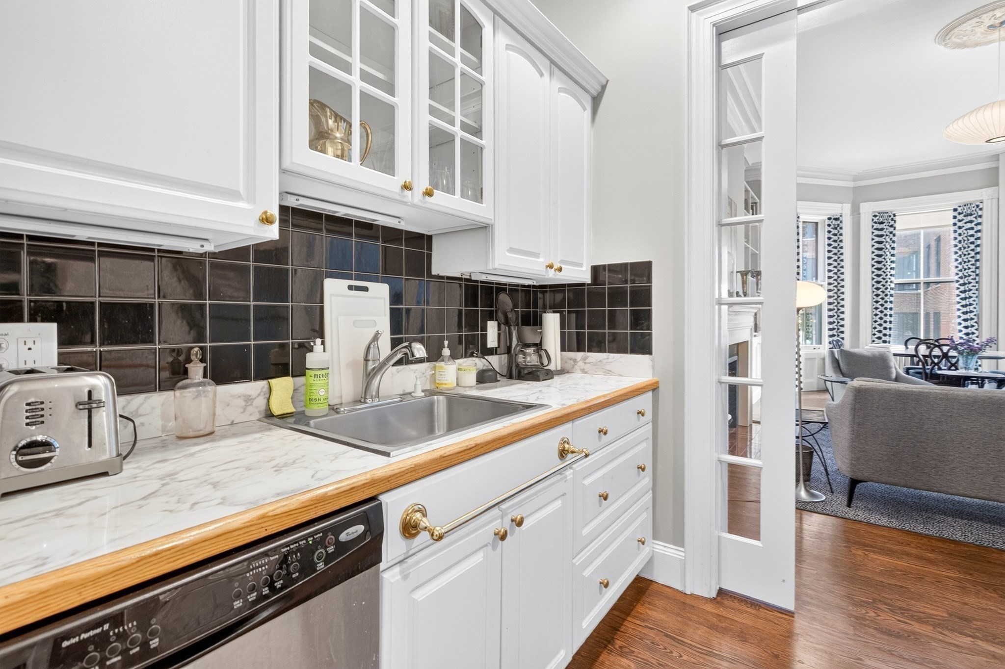 144 Commonwealth Ave # 4 Property Photo 11