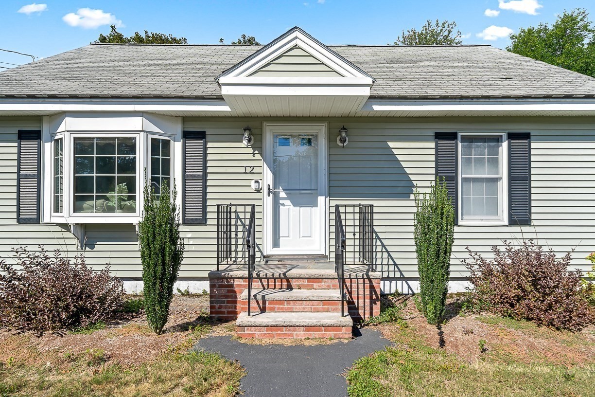 12 Leo Ave Property Photo 2