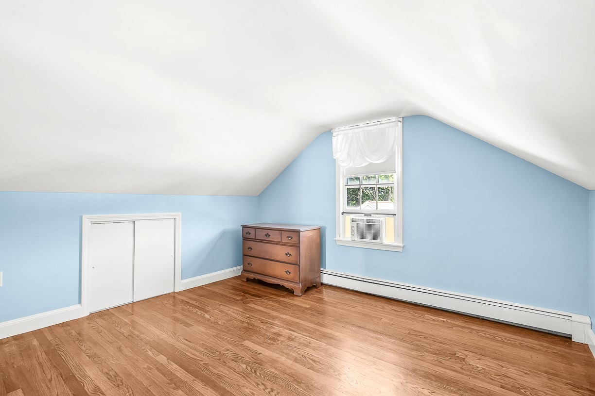 12 Leo Ave Property Photo 26