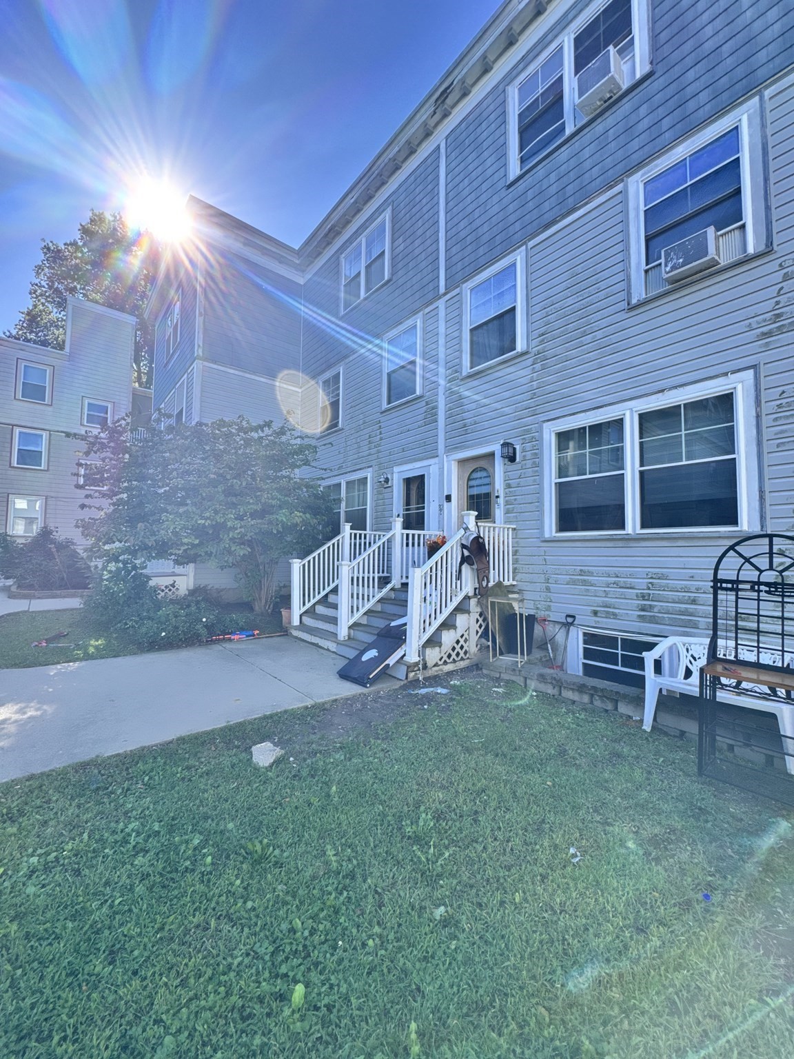 32 Cobden St # 2 Property Photo 1