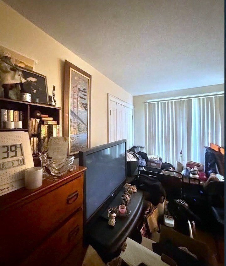 32 Cobden St # 2 Property Photo 11