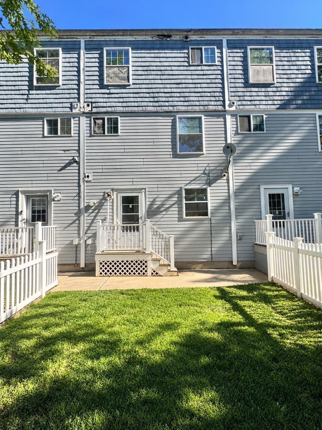 32 Cobden St # 2 Property Photo 14