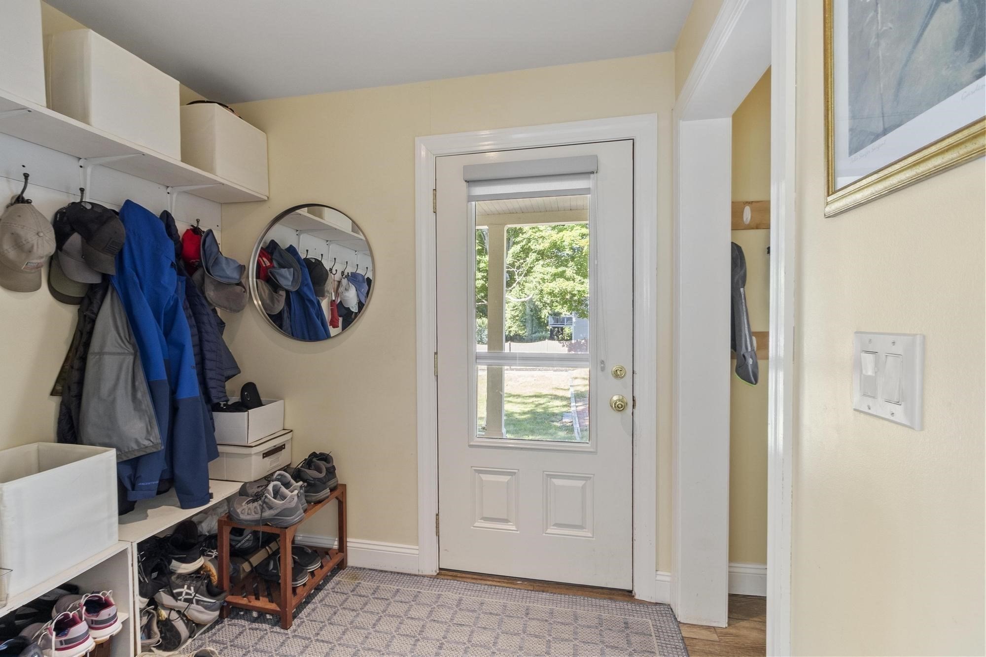 8 Winthrop St Property Photo 7