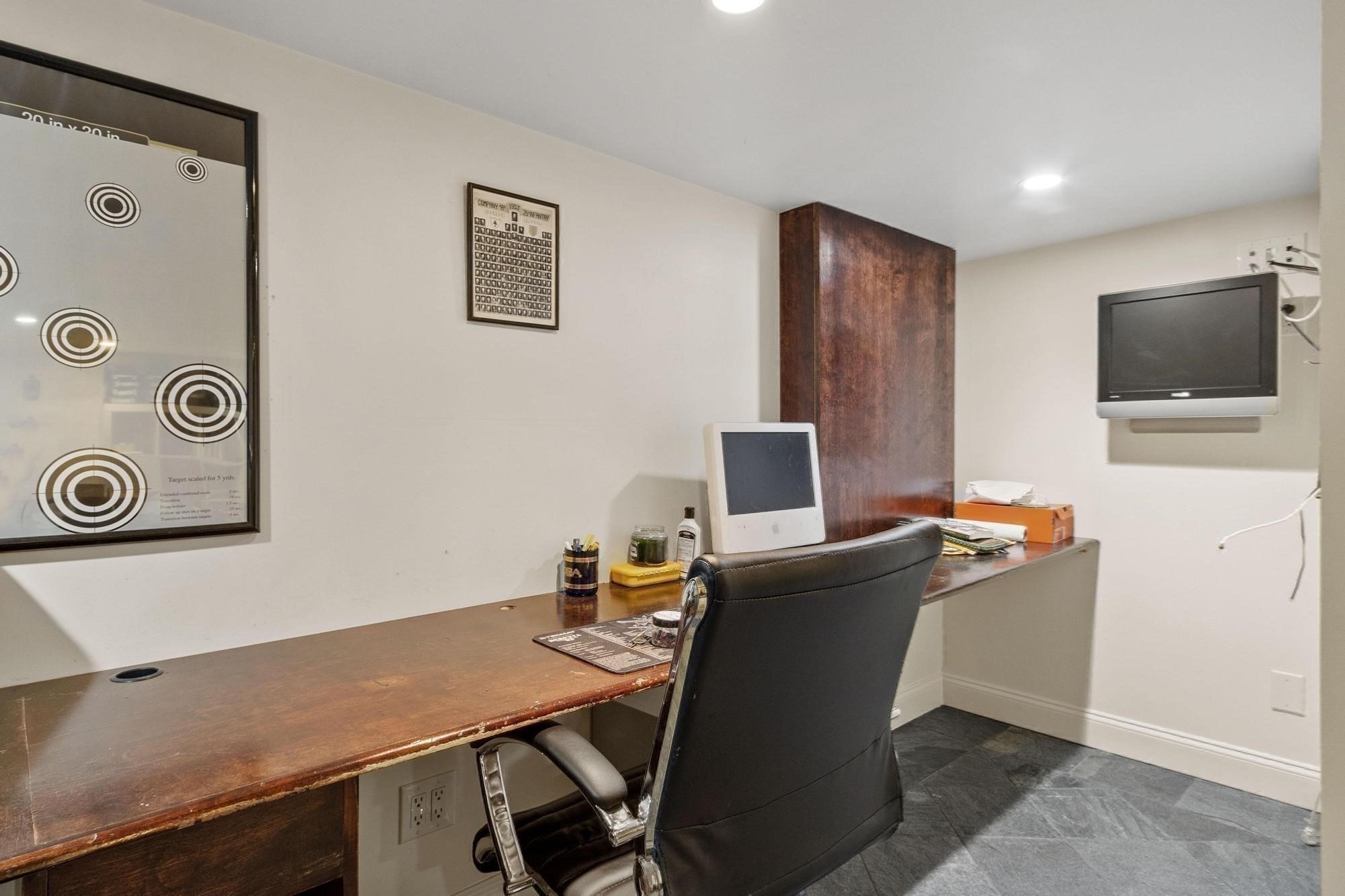 8 Winthrop St Property Photo 23