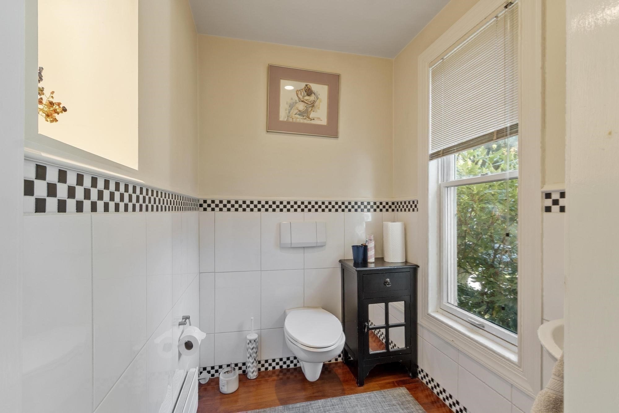 8 Winthrop St Property Photo 24