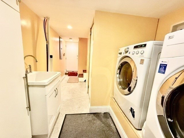 8 Winthrop St Property Photo 37