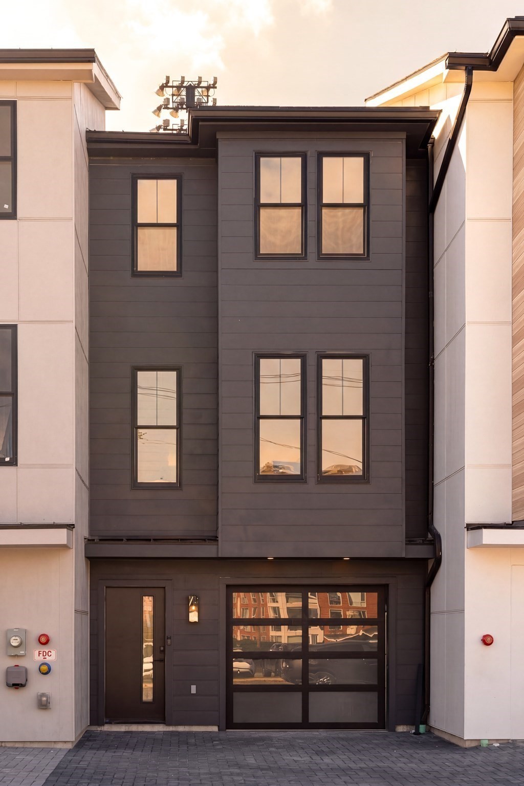 11 Lothrop St # 11 Property Photo 1
