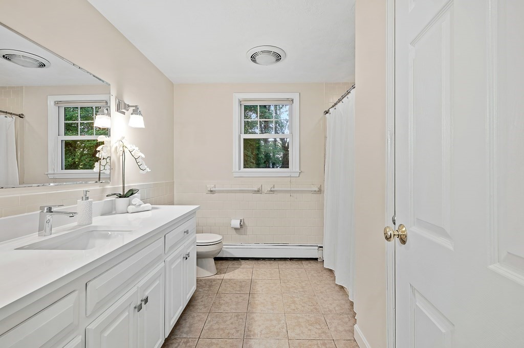 6 Olde Meetinghouse Road Property Photo 32