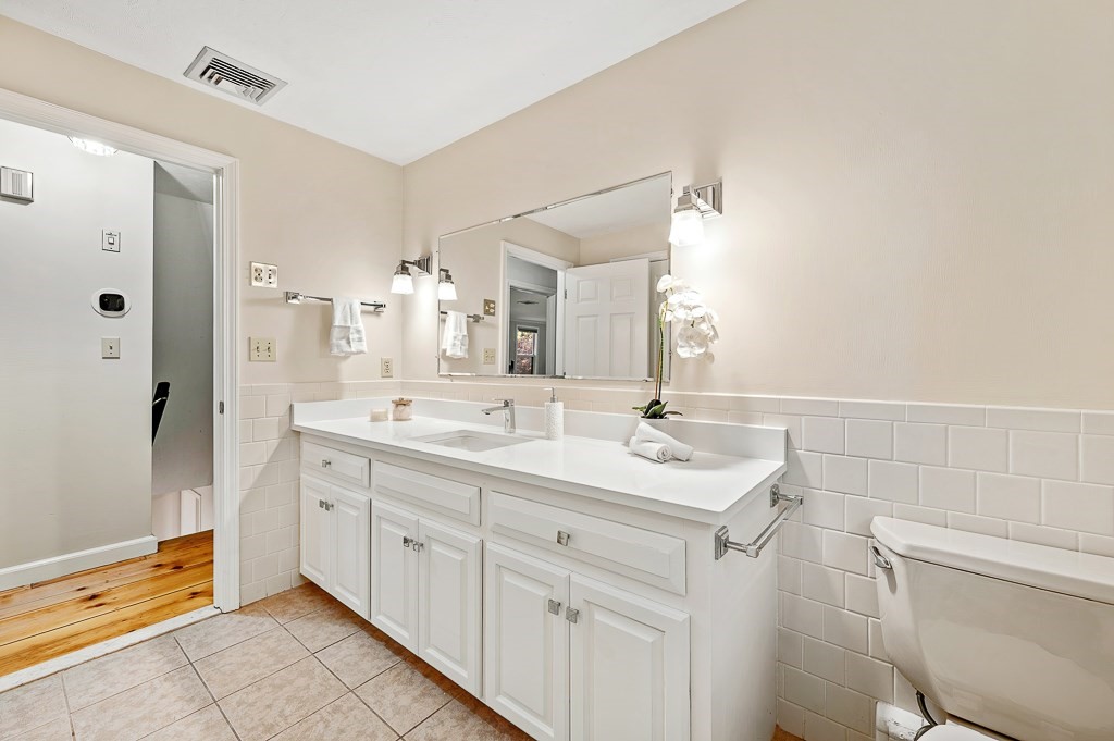 6 Olde Meetinghouse Road Property Photo 33