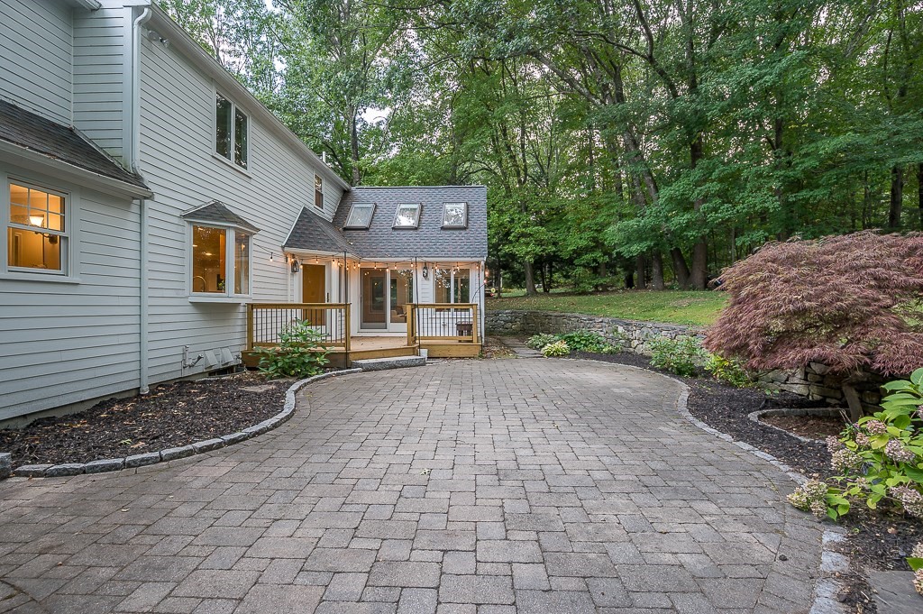 6 Olde Meetinghouse Road Property Photo 38