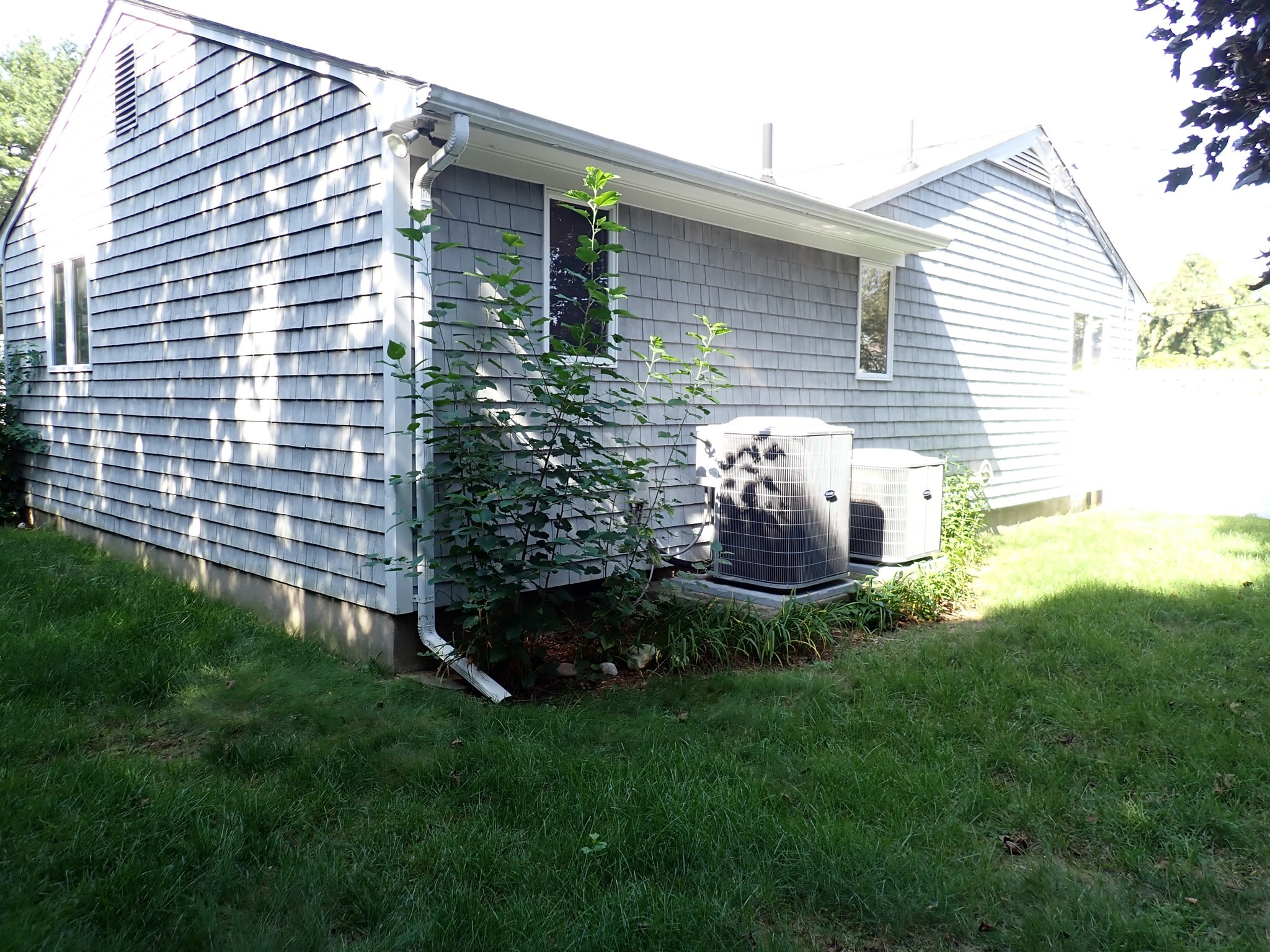 80 Hollyhock Drive Property Photo 5