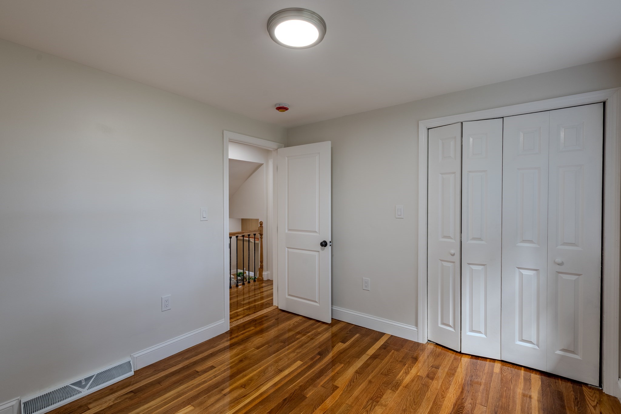 308 Laurel St Property Photo 24