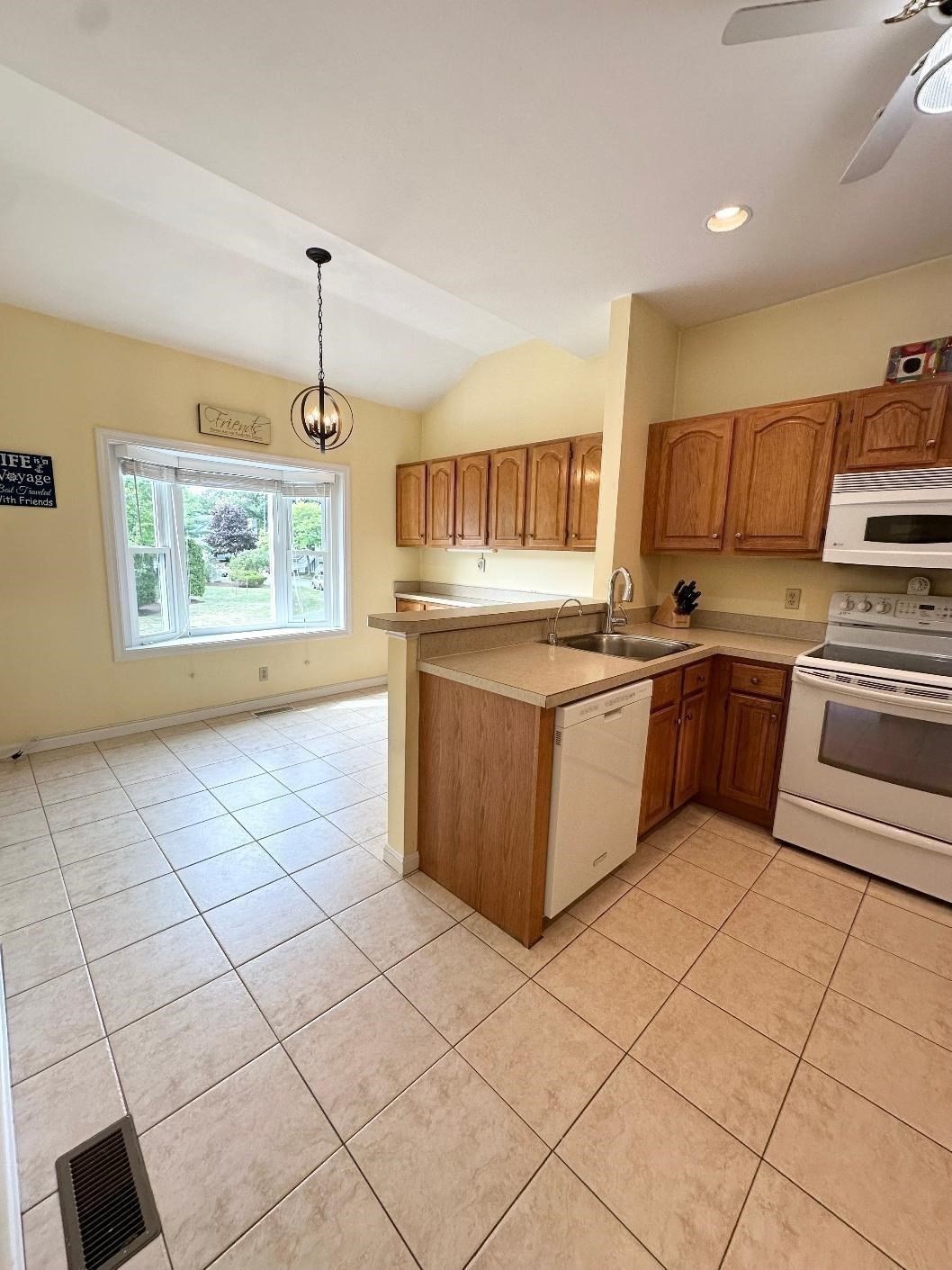1200 Salem Street # 165 Property Photo 8