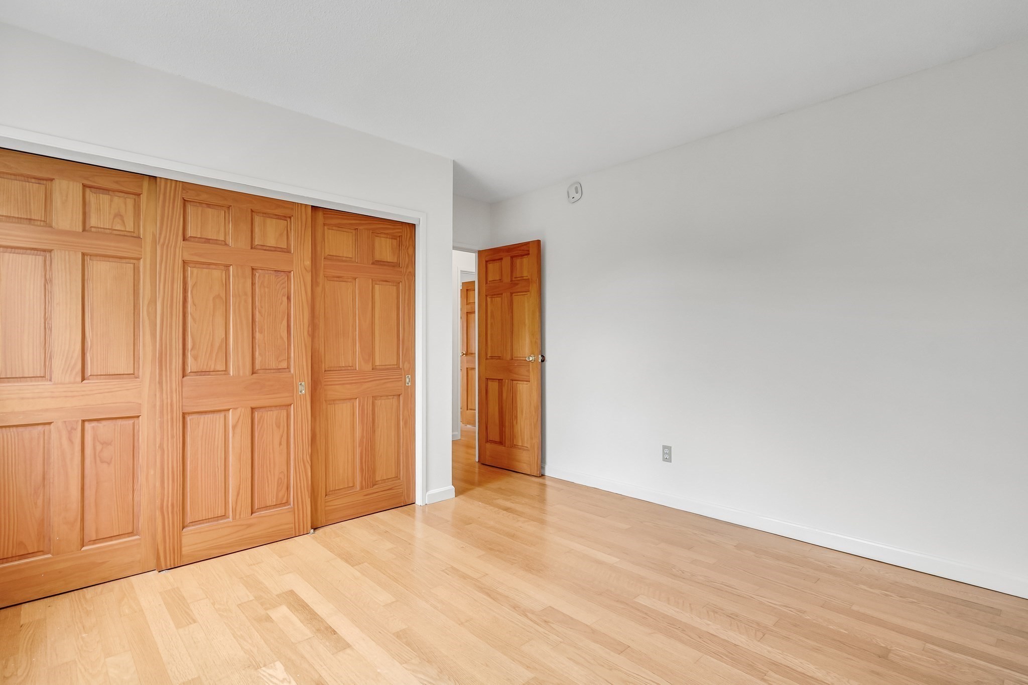 2353 Massachusetts # 31 Property Photo 13