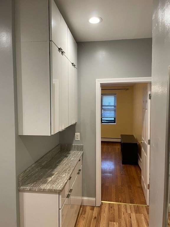 176 West Sixth St. # 1 Property Photo 3