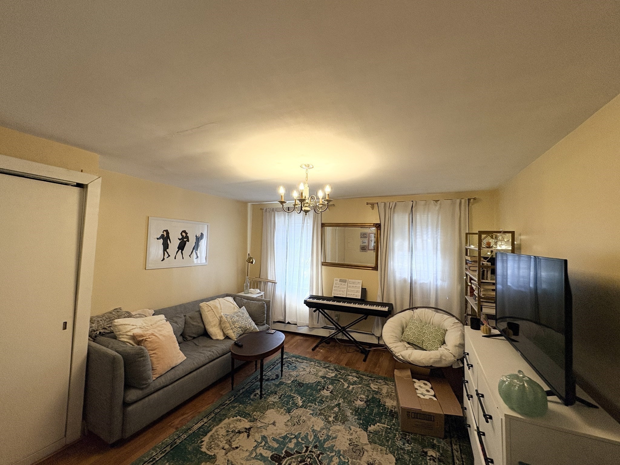 176 West Sixth St. # 1 Property Photo 6