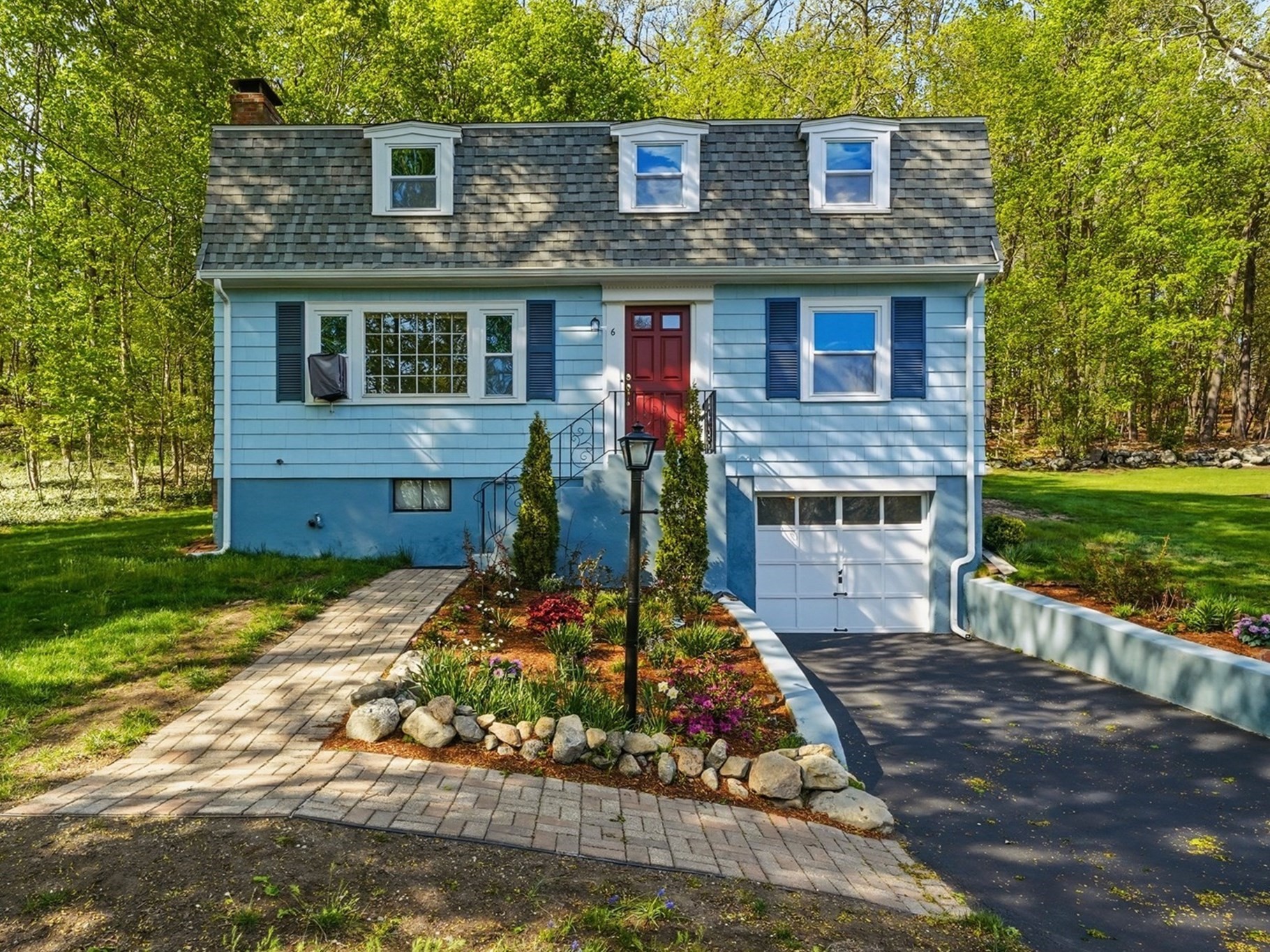 6 Brookside Ave Property Photo 1
