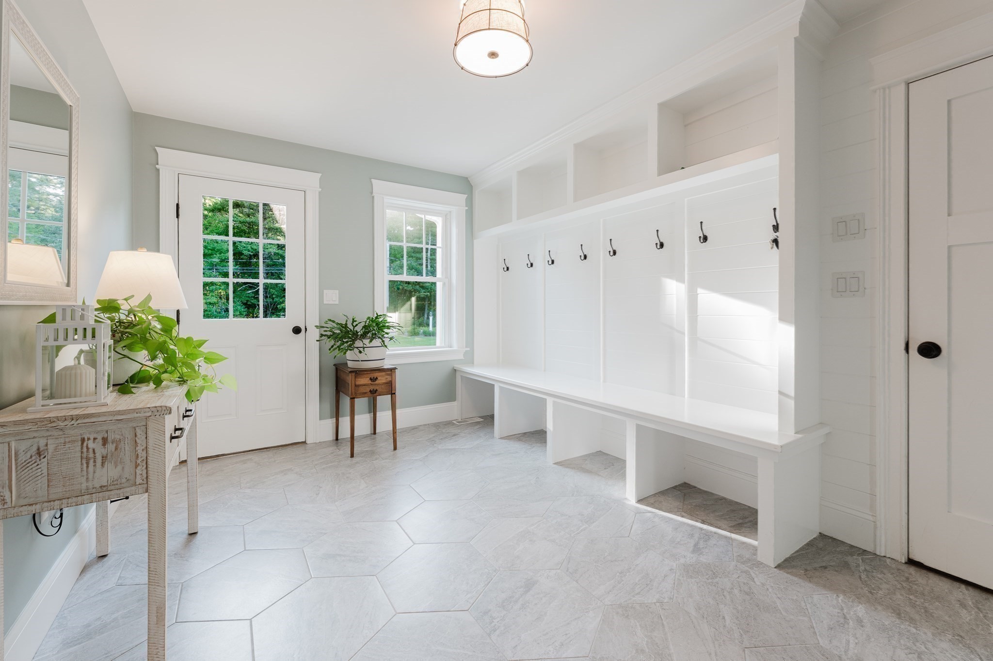 88 Beach Street Property Photo 10