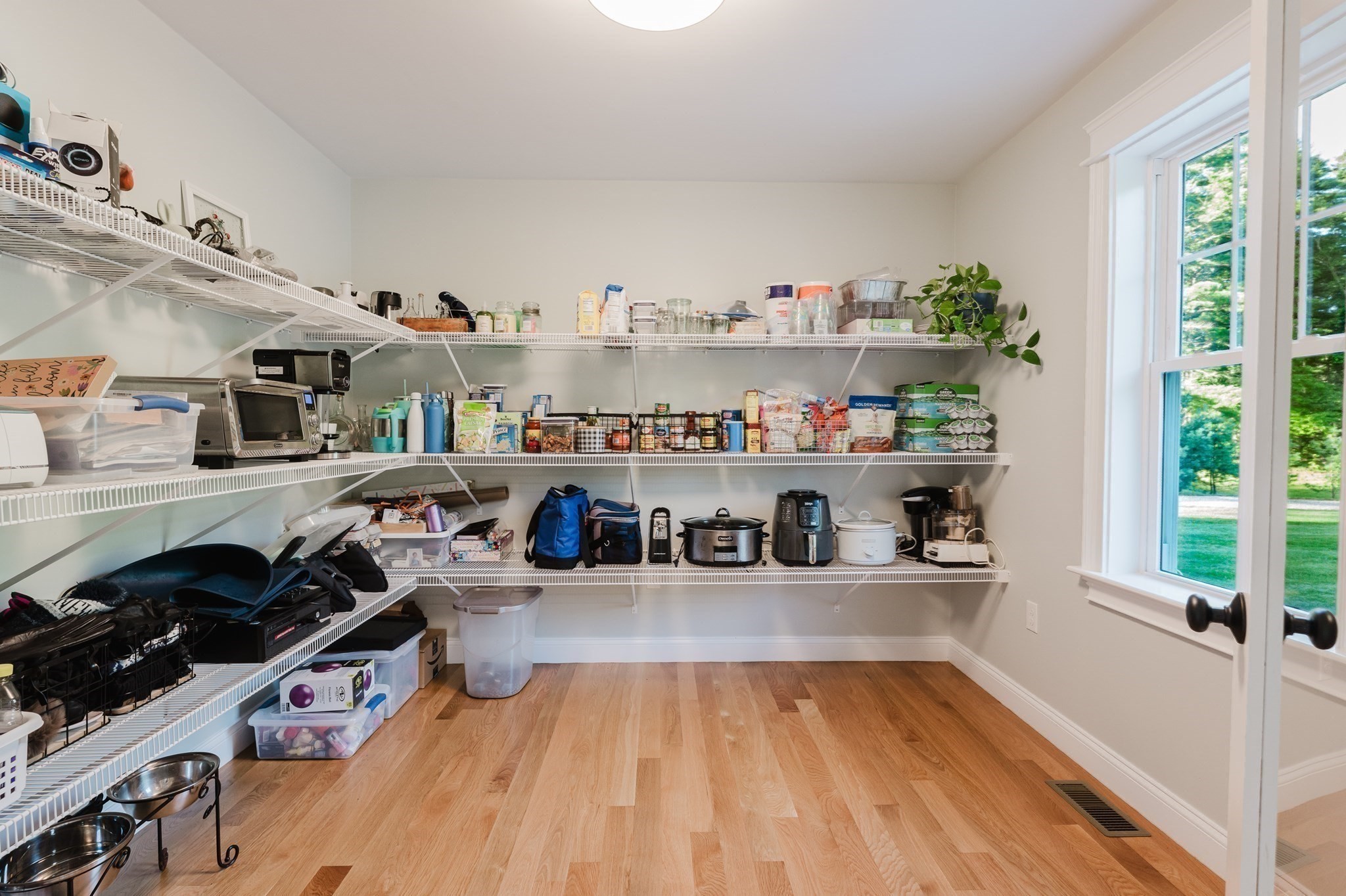 88 Beach Street Property Photo 14
