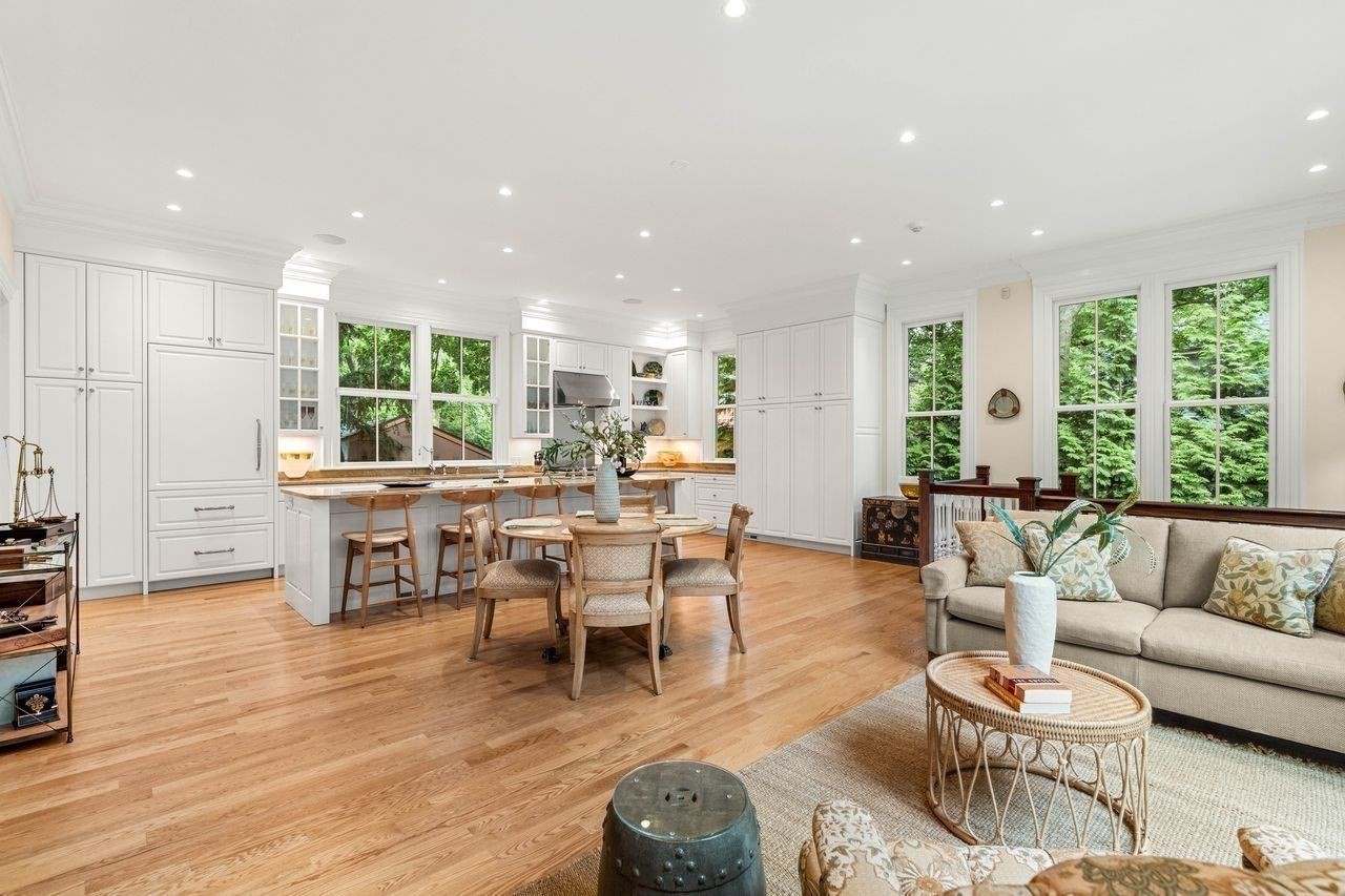 68 Sparks Street Property Photo 13
