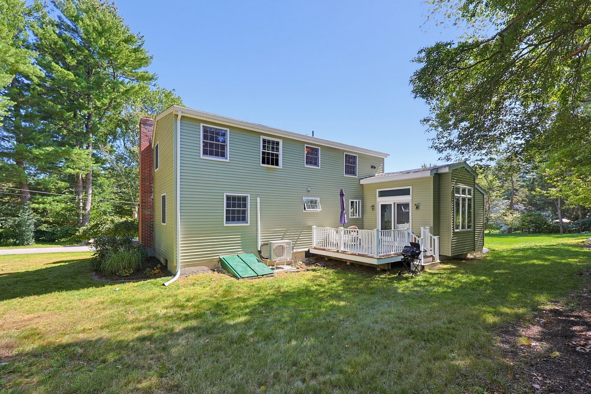 80 Pearl Street Property Photo 3
