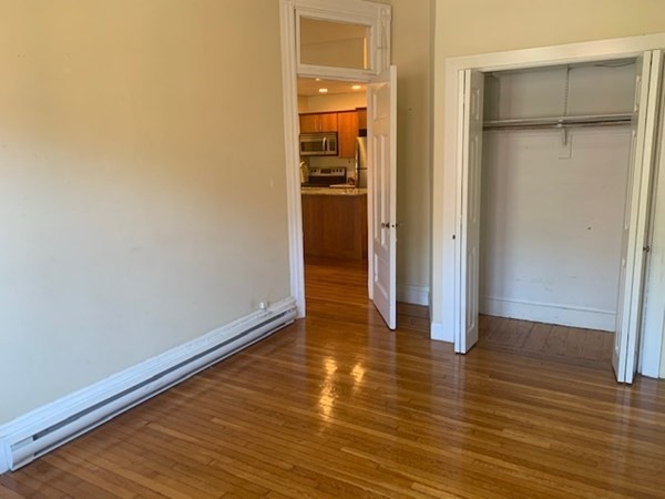 154 Newbury St Property Photo 5