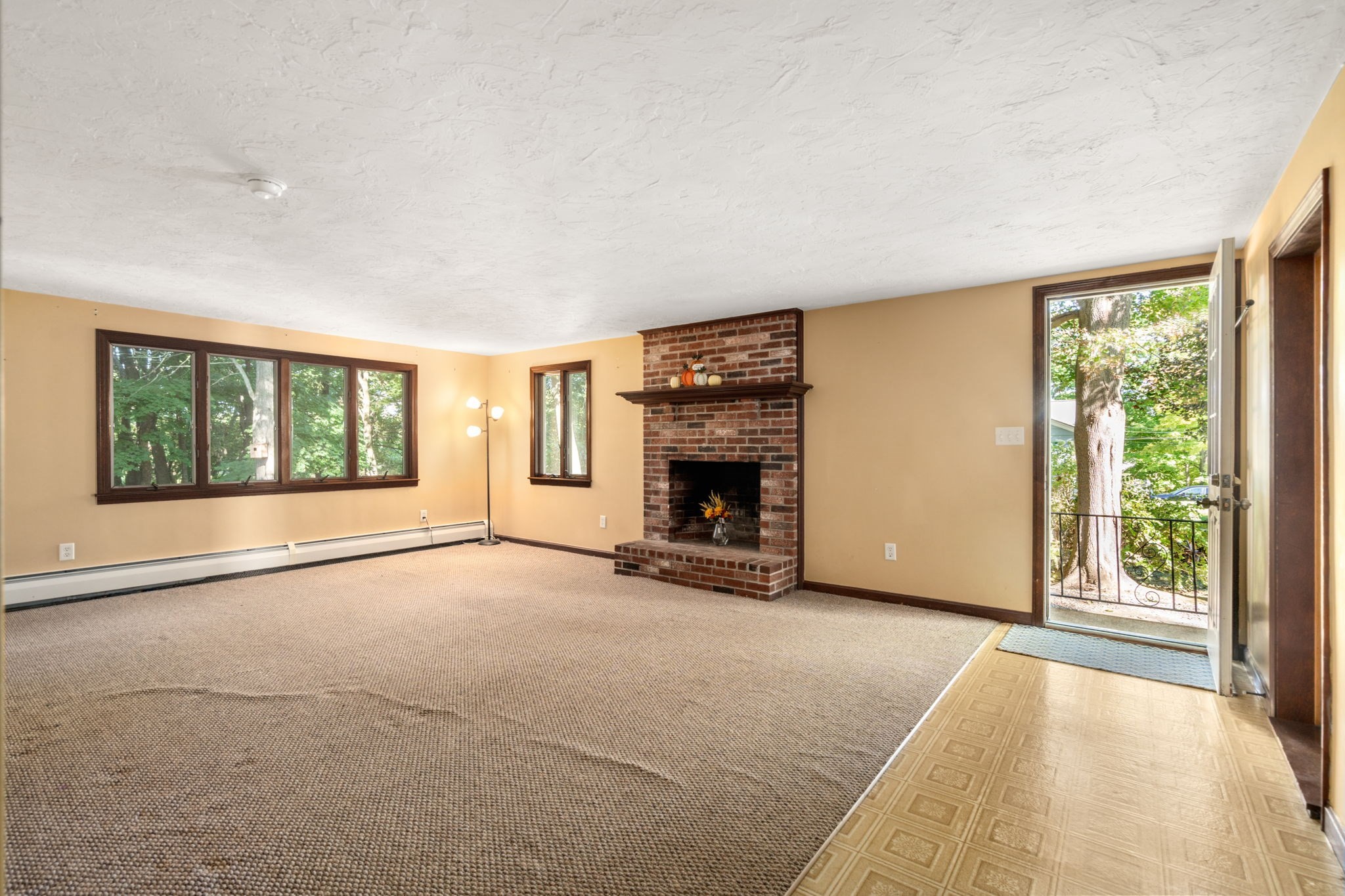 32 Elm Street Property Photo 12