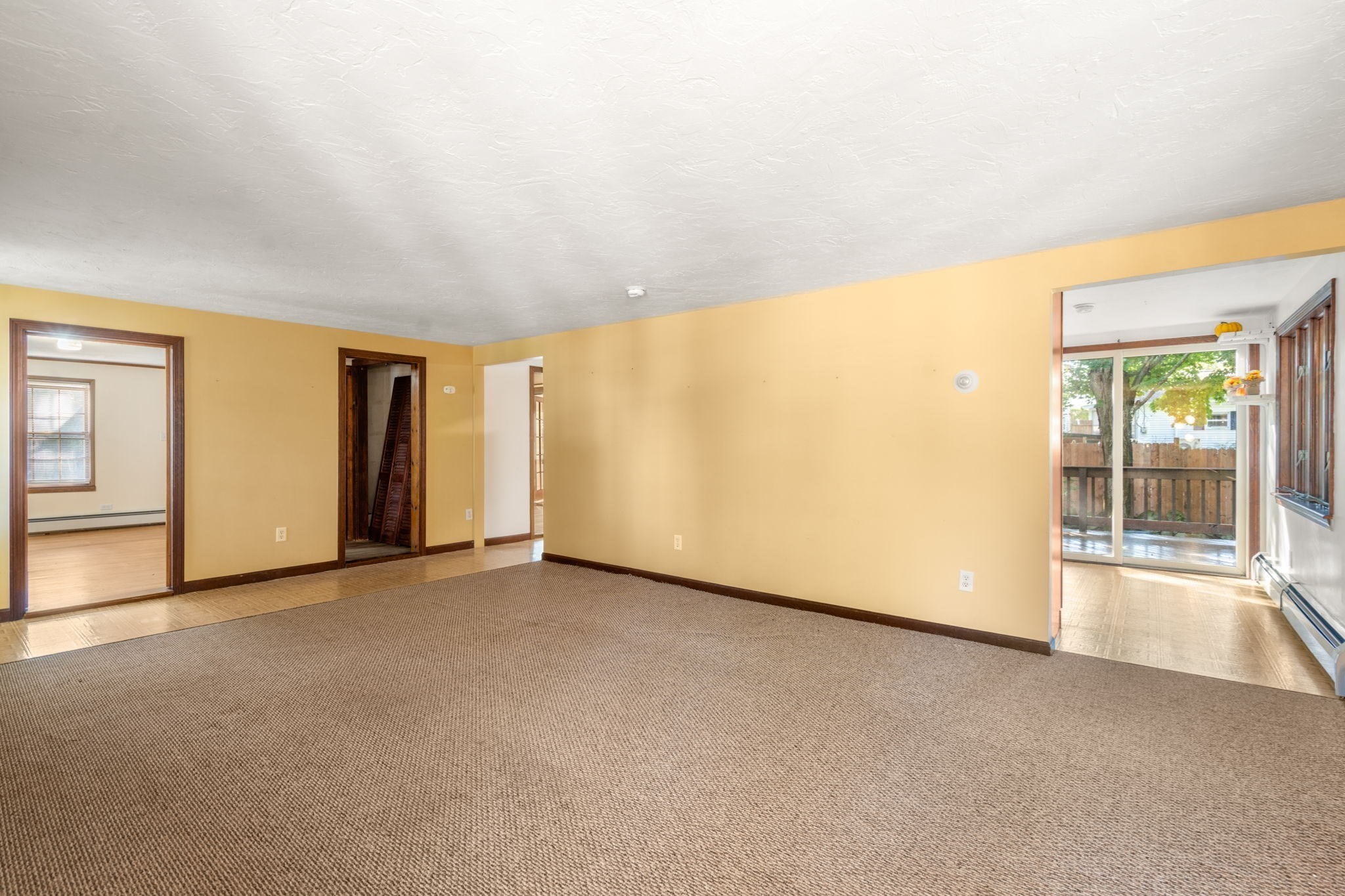 32 Elm Street Property Photo 19
