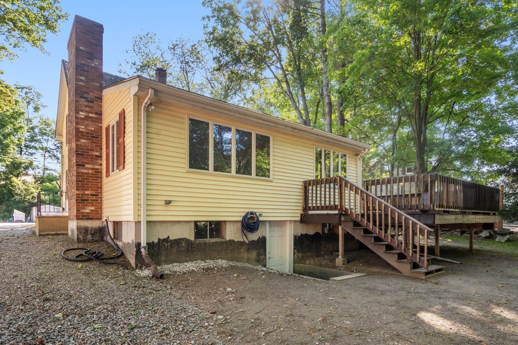 32 Elm Street Property Photo 37
