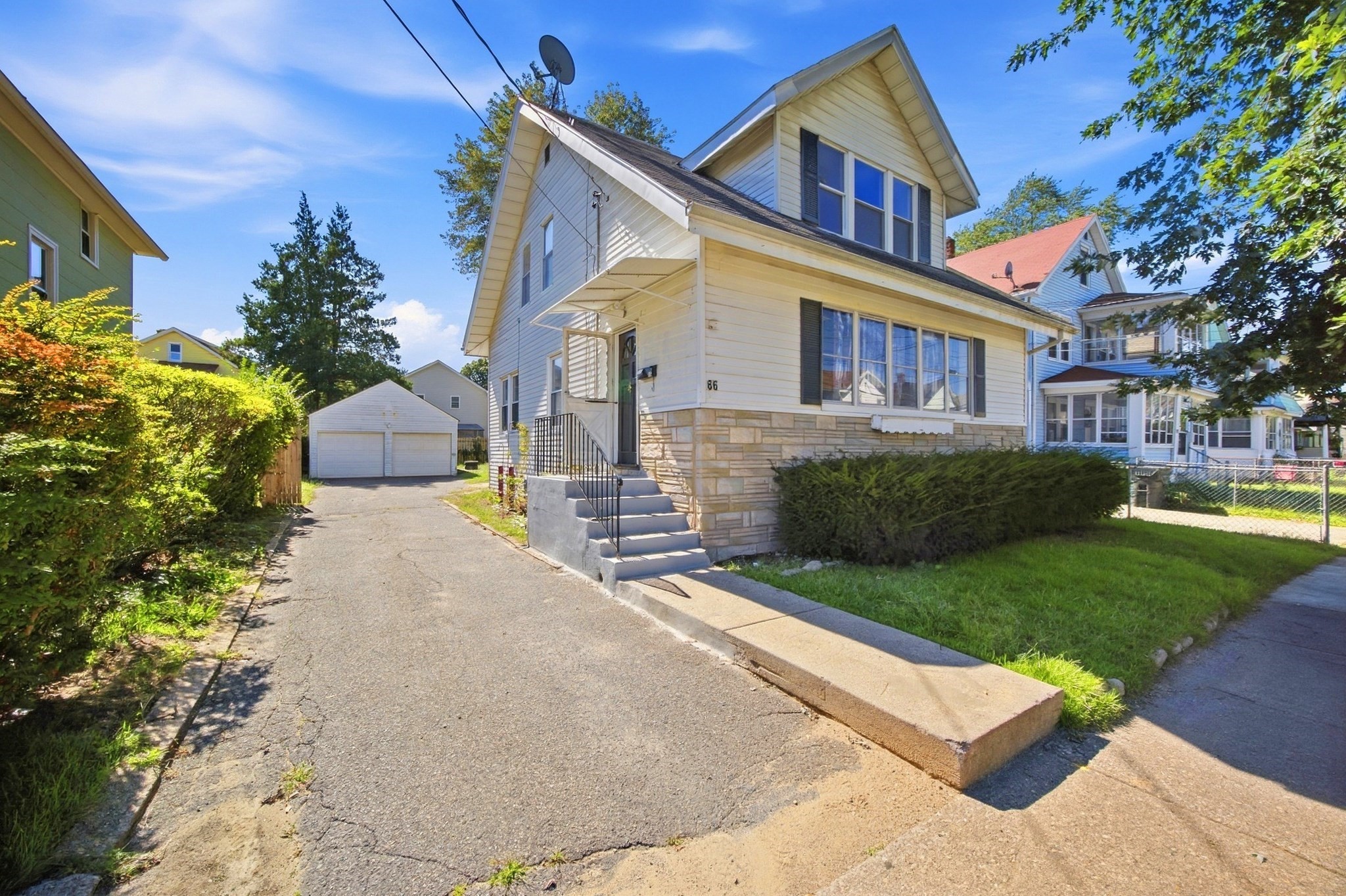 66 Ardmore Street Property Photo 1