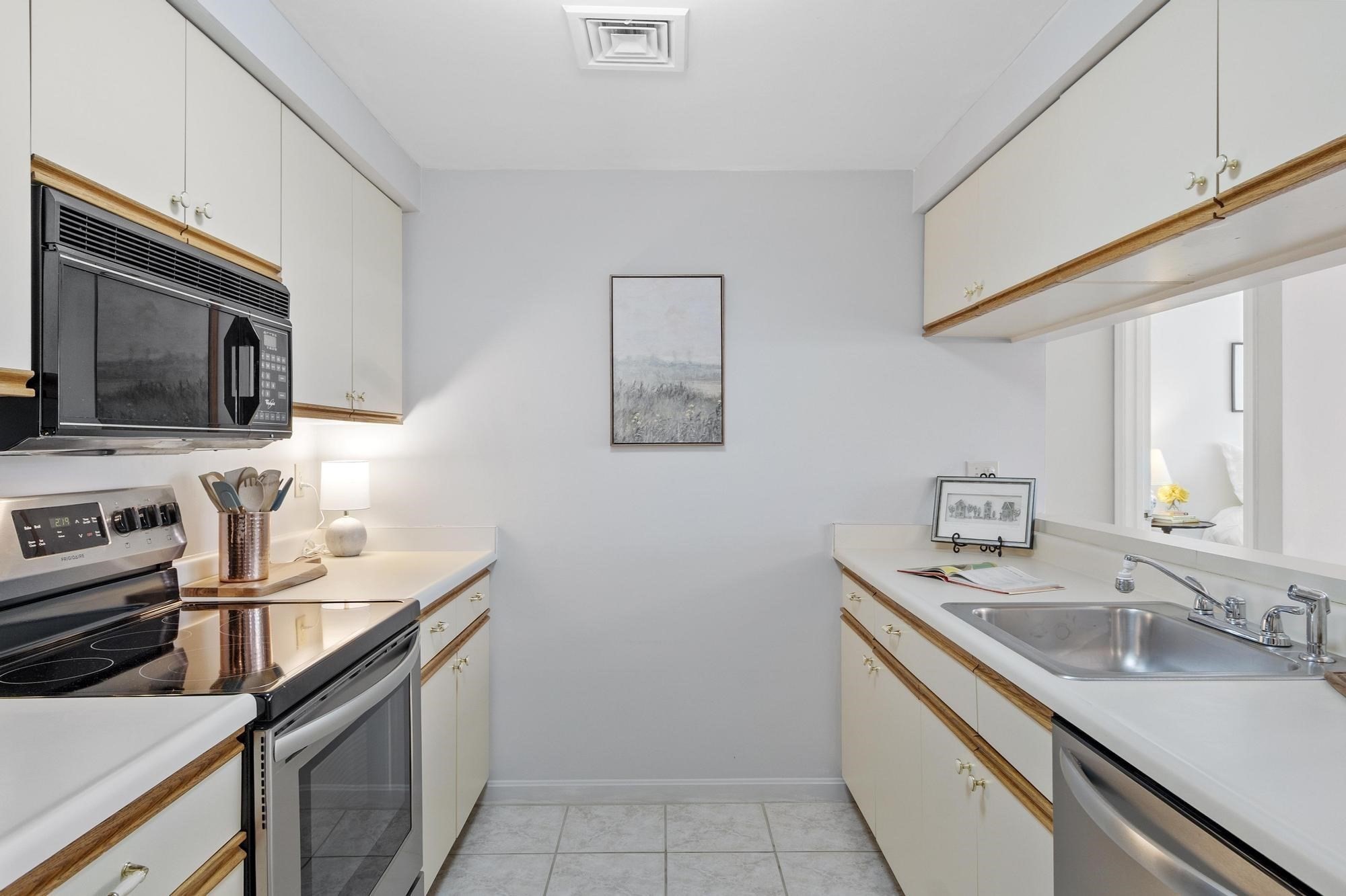 148 Main St # B534 Property Photo 12