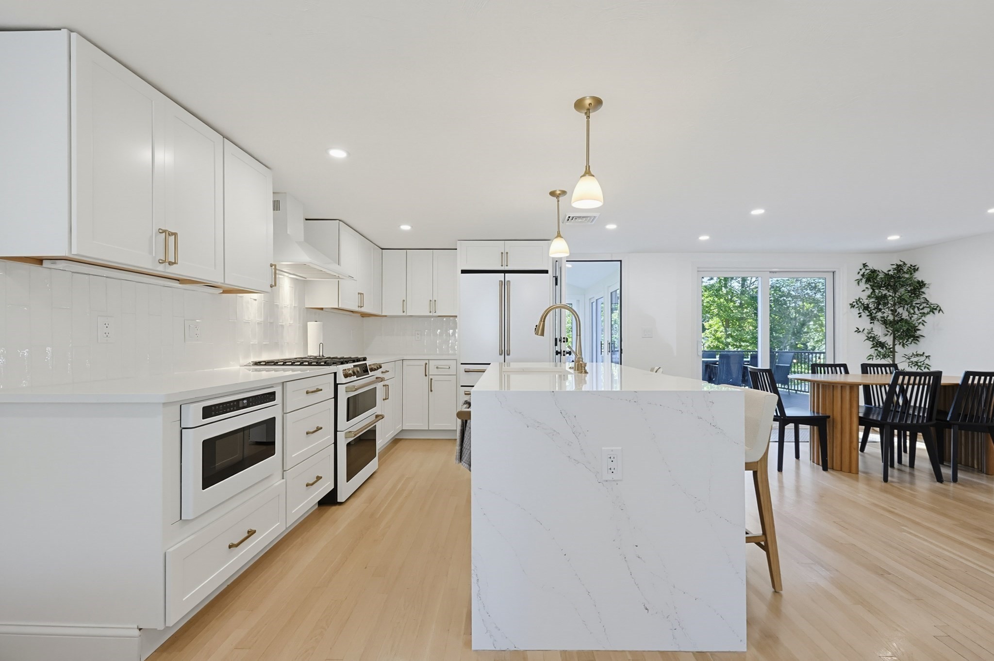7 Phoenix Road Property Photo 3