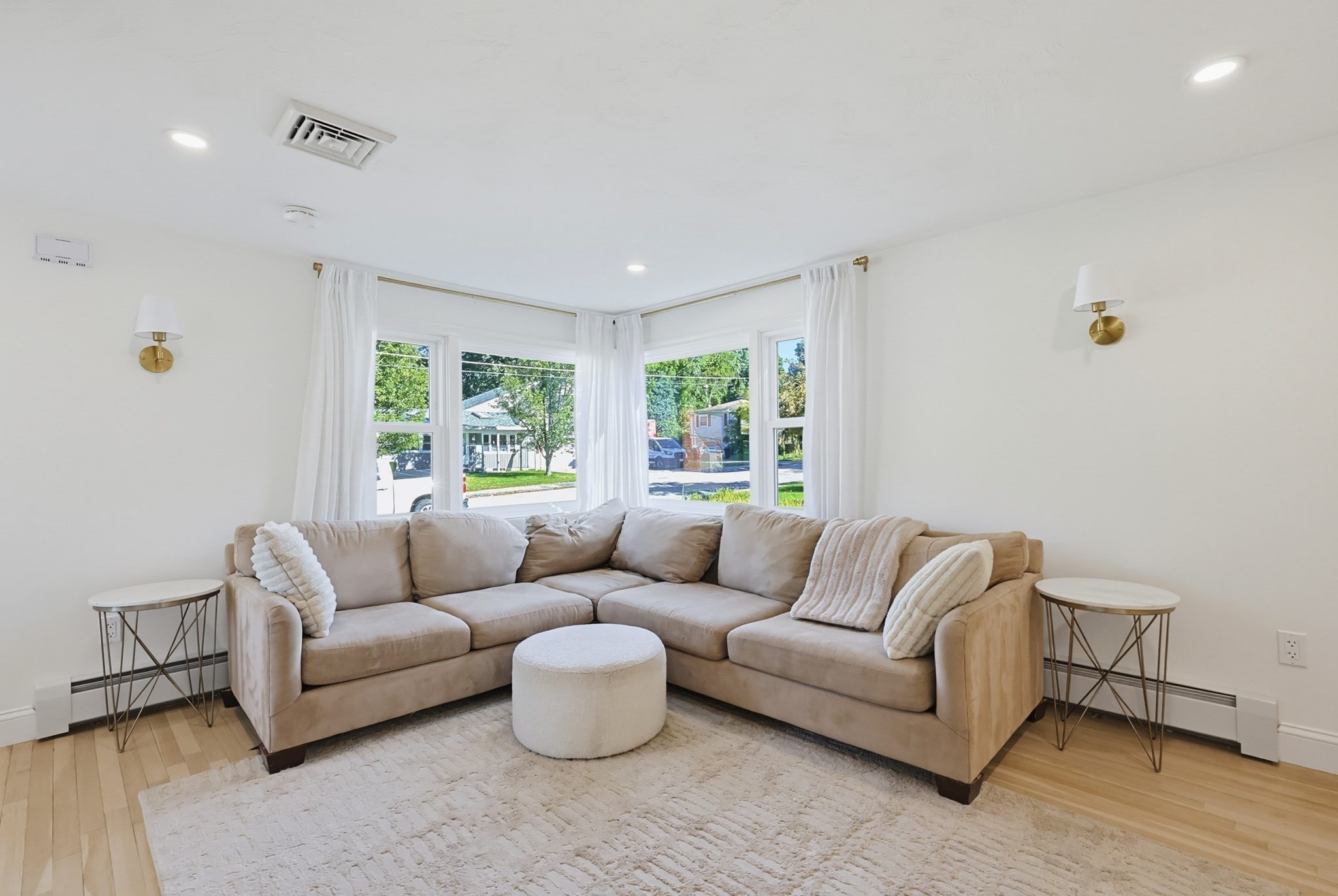 7 Phoenix Road Property Photo 11