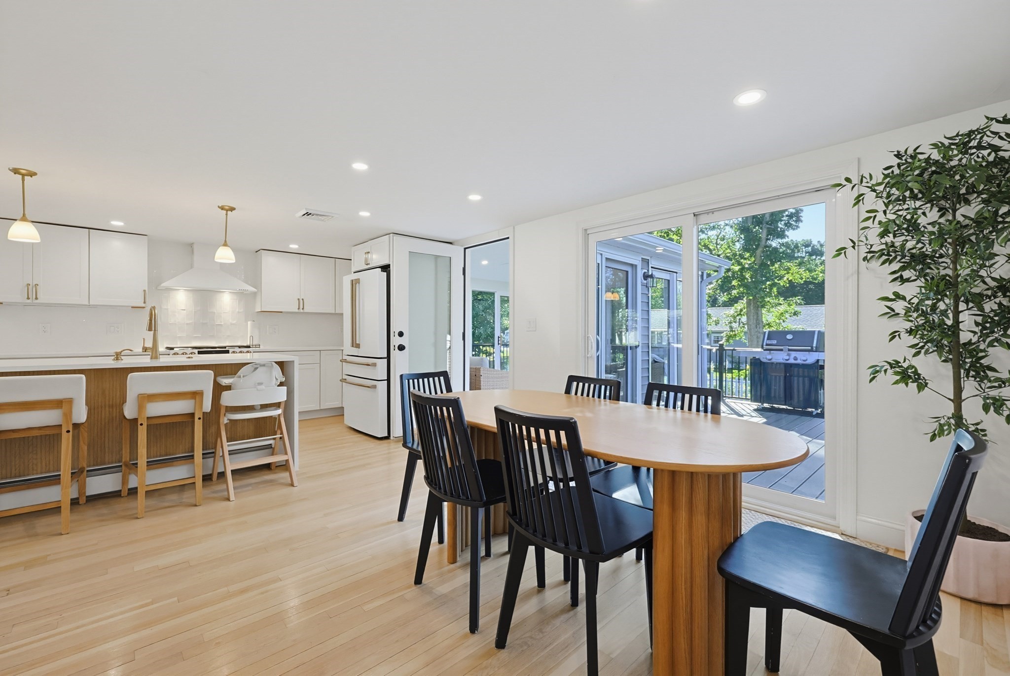 7 Phoenix Road Property Photo 12