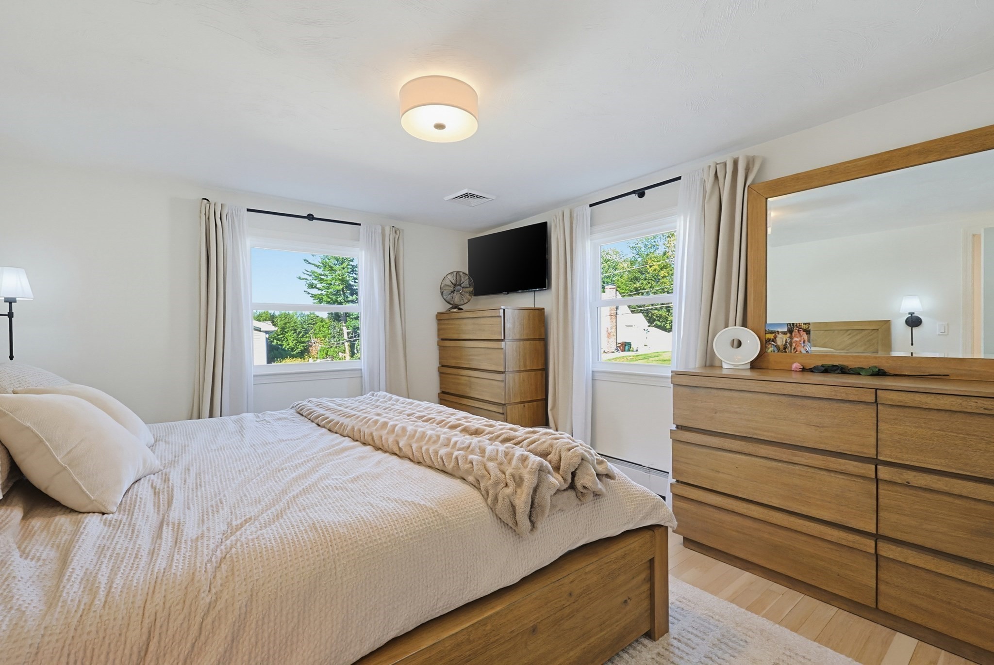 7 Phoenix Road Property Photo 17