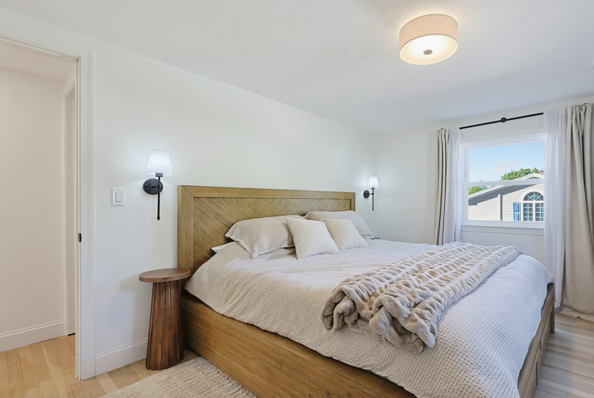 7 Phoenix Road Property Photo 18